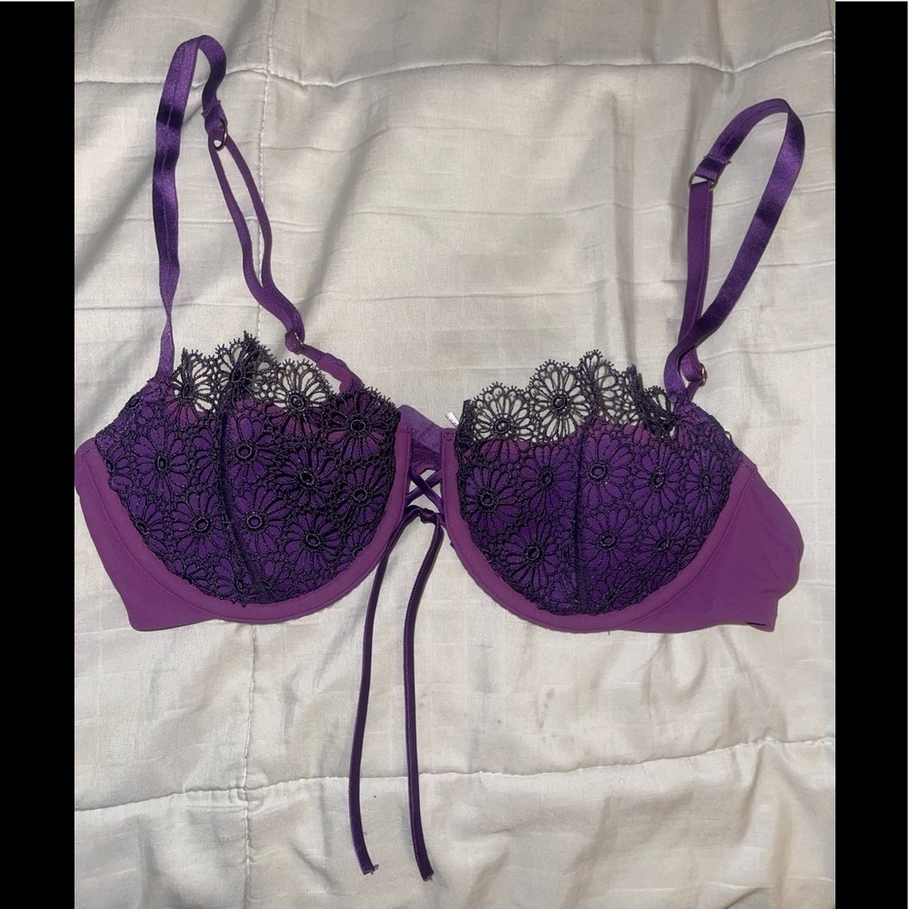 Victoria secret push up with out padding
